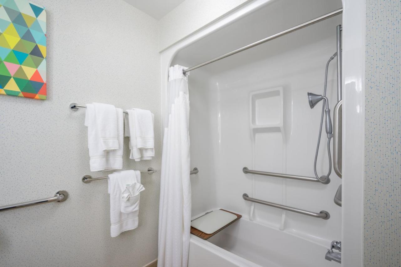 Holiday Inn Express And Suites Quakertown - Allentown Area By Ihg Zewnętrze zdjęcie